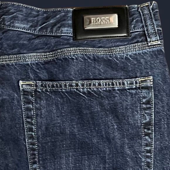 Hugo Boss DarkWash Straight Leg Jeans Size 31x29 - Picture 4 of 4